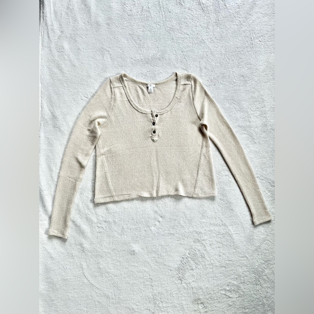 bp Crean Knit Top